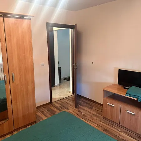 Apartment Dacia *